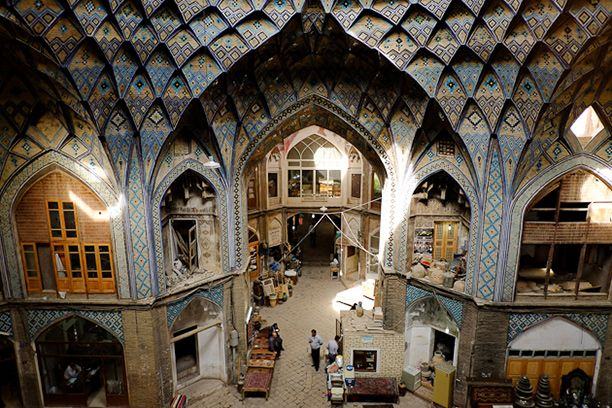 Offbeat: 10 Things to Do in Kashan, Iran - Flavorverse